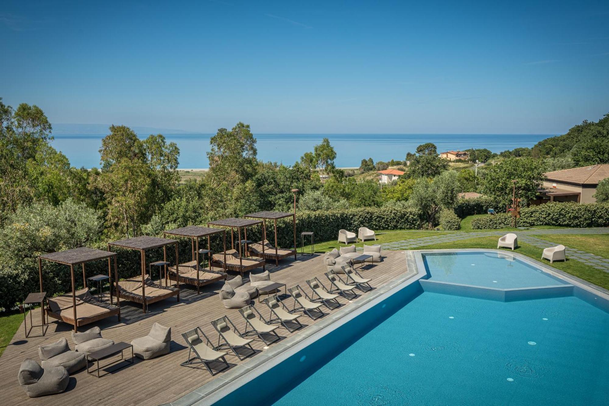 Hang Loose Cottage Hotel & Resort 4 Stelle Gizzeria Calabria المظهر الخارجي الصورة